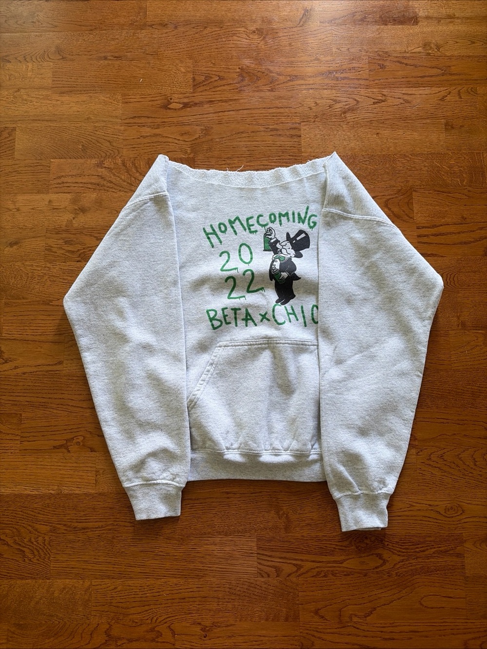 IU Homecoming Chi Omega x Beta Theta Pi Sweatshirt M Pullover Pocket Gray 2022